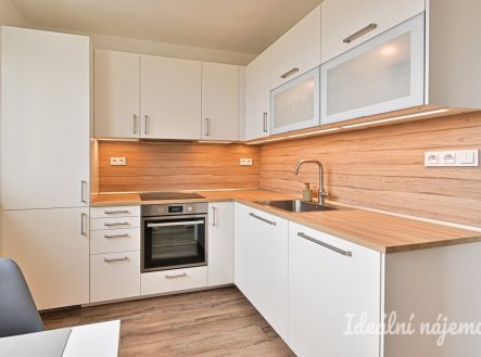 Pronájem bytu, 1+1, 32 m²
