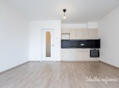 Pronájem bytu, 1+kk, 35 m²