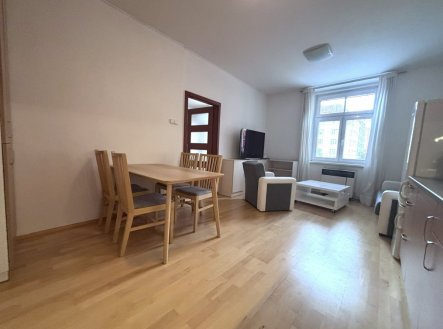 Pronájem bytu, 2+kk, 50 m²