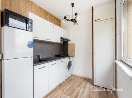 Pronájem bytu, 2+kk, 42 m²
