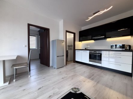 Pronájem bytu, 2+kk, 40 m²