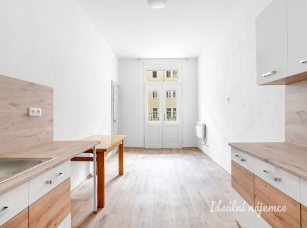Pronájem bytu, 3+1, 98 m²