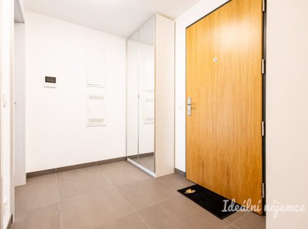 Pronájem bytu, 2+kk, 52 m²