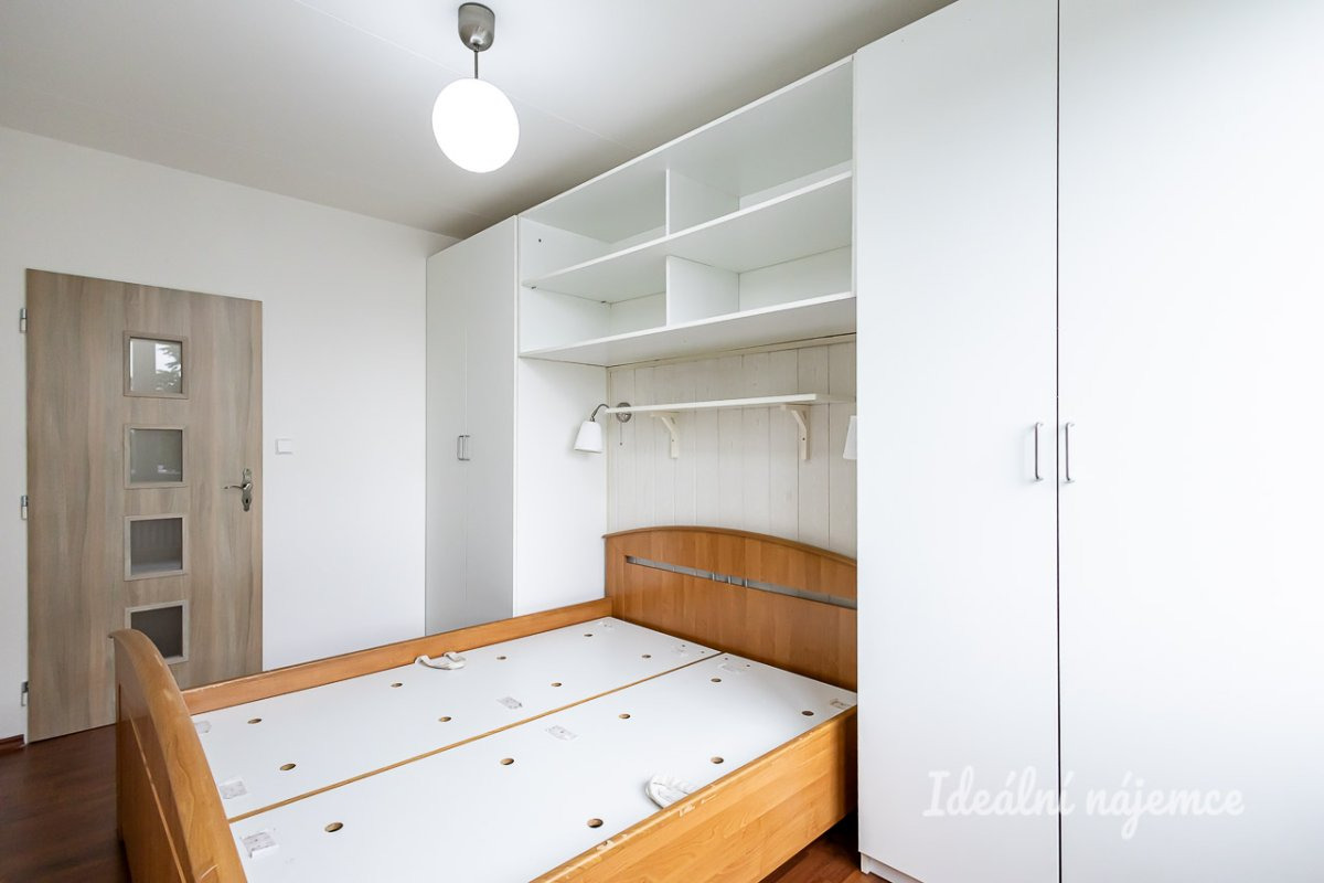 Podnájem bytu 2+kk, Na Komořsku, Komořany, 45 m2