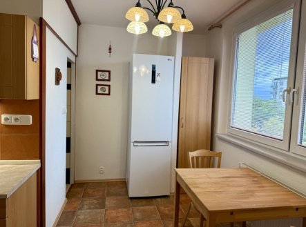 Pronájem bytu, 3+1, 73 m²