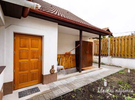 Pronájem domu/vily, 140 m²