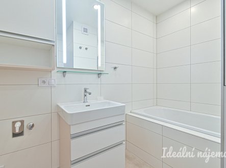 Pronájem bytu, 3+1, 74 m²
