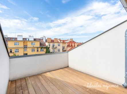 Pronájem bytu, 4+kk, 127 m²