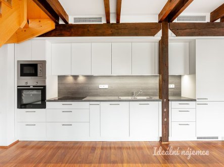 Pronájem bytu, 4+kk, 127 m²