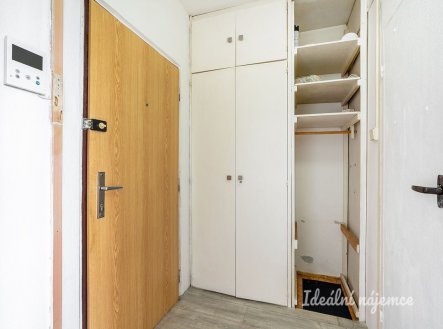 Pronájem bytu, 1+kk, 26 m²