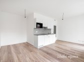 Pronájem bytu, 1+kk, 32 m²