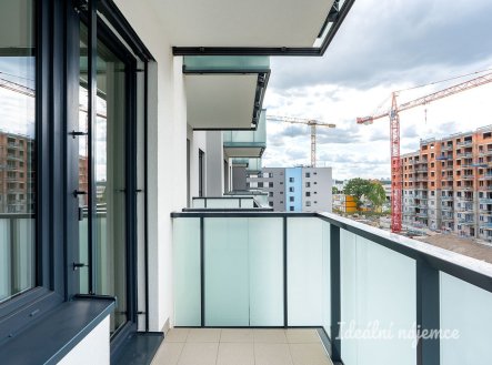 Pronájem bytu, 1+kk, 32 m²