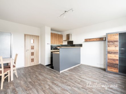 Pronájem bytu, 2+kk, 44 m²