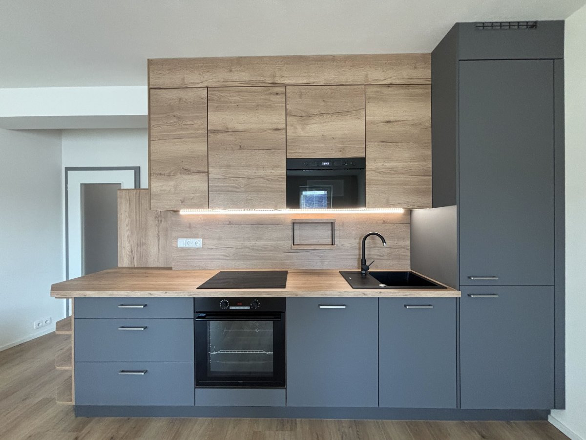 Pronájem bytu 3+kk, Dobrovodská, České Budějovice, 22 000 Kč/měs, 73 m2