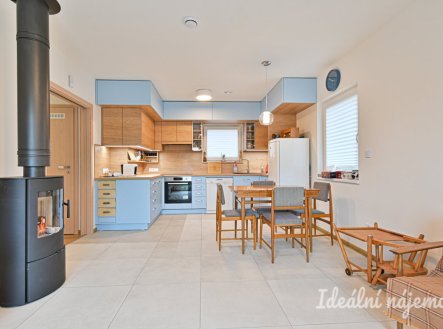 Pronájem domu/vily, 96 m²