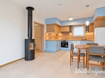 Pronájem domu/vily, 96 m²