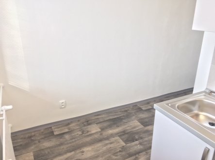 Pronájem bytu, 1+1, 38 m²