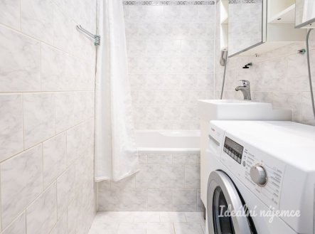 Pronájem bytu, 2+kk, 48 m²