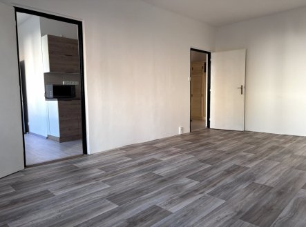 Pronájem bytu, 2+1, 68 m²