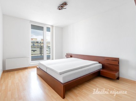 Pronájem bytu, 2+kk, 61 m²