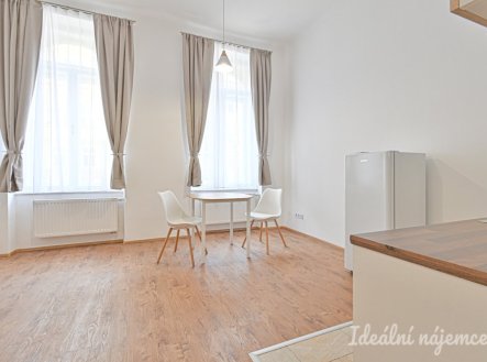 Pronájem bytu, 1+kk, 25 m²
