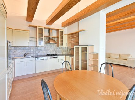 Pronájem bytu, 3+kk, 118 m²