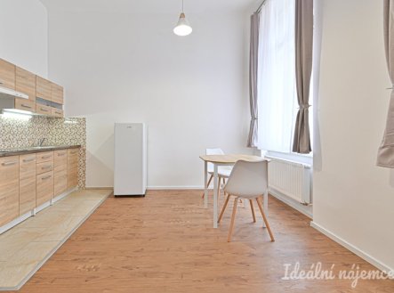Pronájem bytu, 1+kk, 26 m²