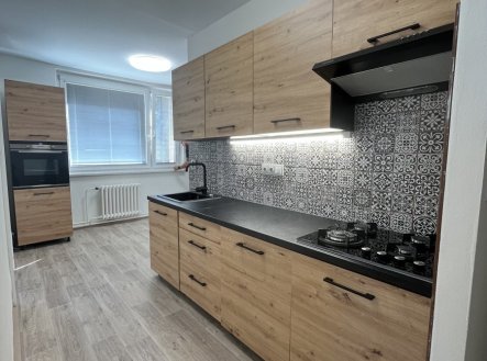 Pronájem bytu, 3+1, 72 m²