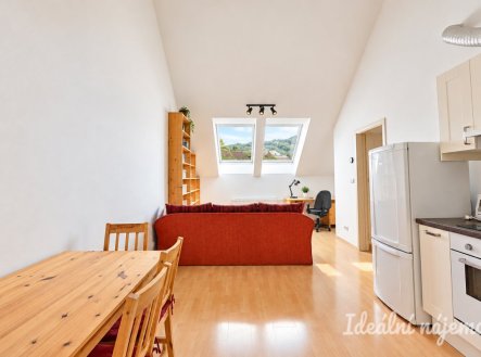 Pronájem bytu, 2+kk, 53 m²