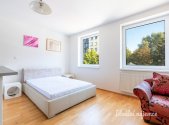 Pronájem bytu, 1+kk, 32 m²