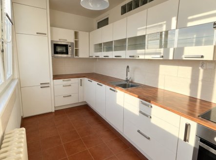 Pronájem bytu, 3+1, 70 m²