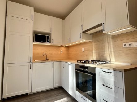 Pronájem bytu, 2+1, 55 m²