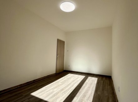 Pronájem bytu, 2+1, 55 m²