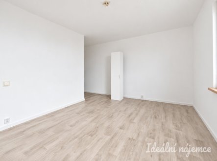 Pronájem bytu, 2+kk, 46 m²