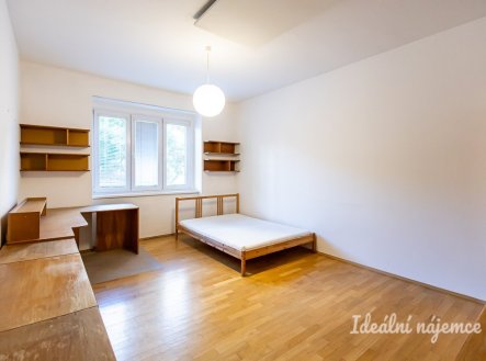 Pronájem bytu, 1+kk, 29 m²