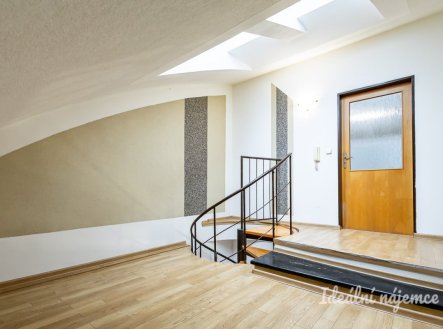Pronájem bytu, 2+kk, 53 m²