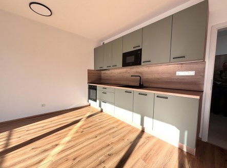 Pronájem bytu, 1+kk, 35 m²