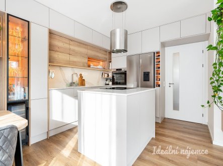 Pronájem bytu, 3+kk, 70 m²
