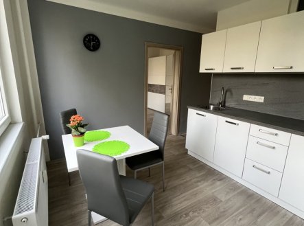 Pronájem bytu, 2+1, 58 m²