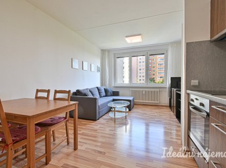 Pronájem bytu, 2+kk, 44 m²
