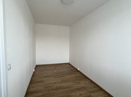 Pronájem bytu, 2+1, 43 m²