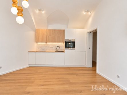 Pronájem bytu, 2+kk, 38 m²