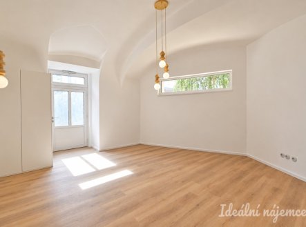 Pronájem bytu, 2+kk, 38 m²