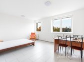 Pronájem bytu, 2+kk, 54 m²