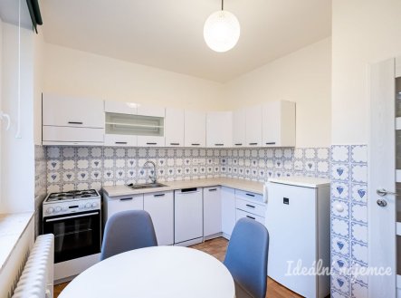 Pronájem bytu, 2+1, 67 m²