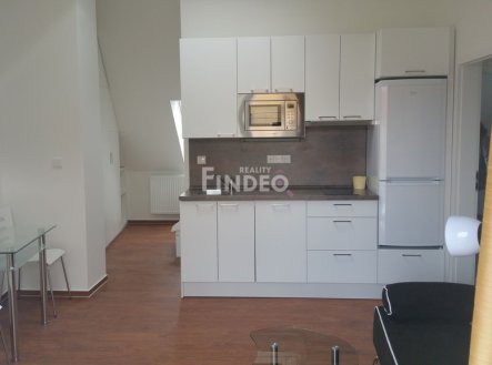 Pronájem bytu, 2+kk, 43 m²