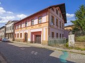 Prodej nájemního domu, 230 m²