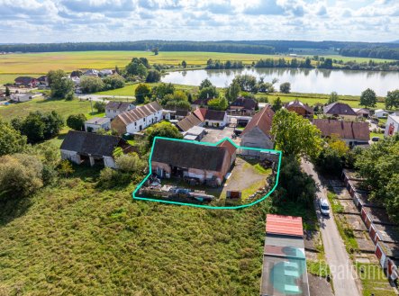Prodej pozemku pro bydlení, 1 008 m²