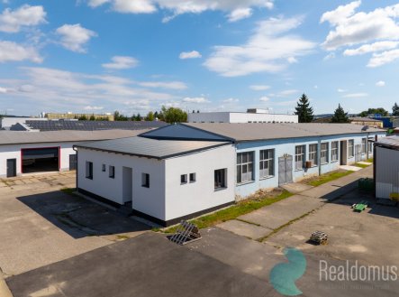 Pronájem skladu, 629 m²