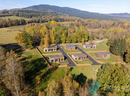 Prodej pozemku pro bydlení, 17 493 m²